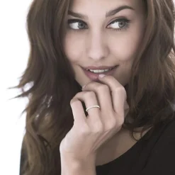 Alliance or 750 blanc demi-tour diamants 0.15 ct 1.8 mm