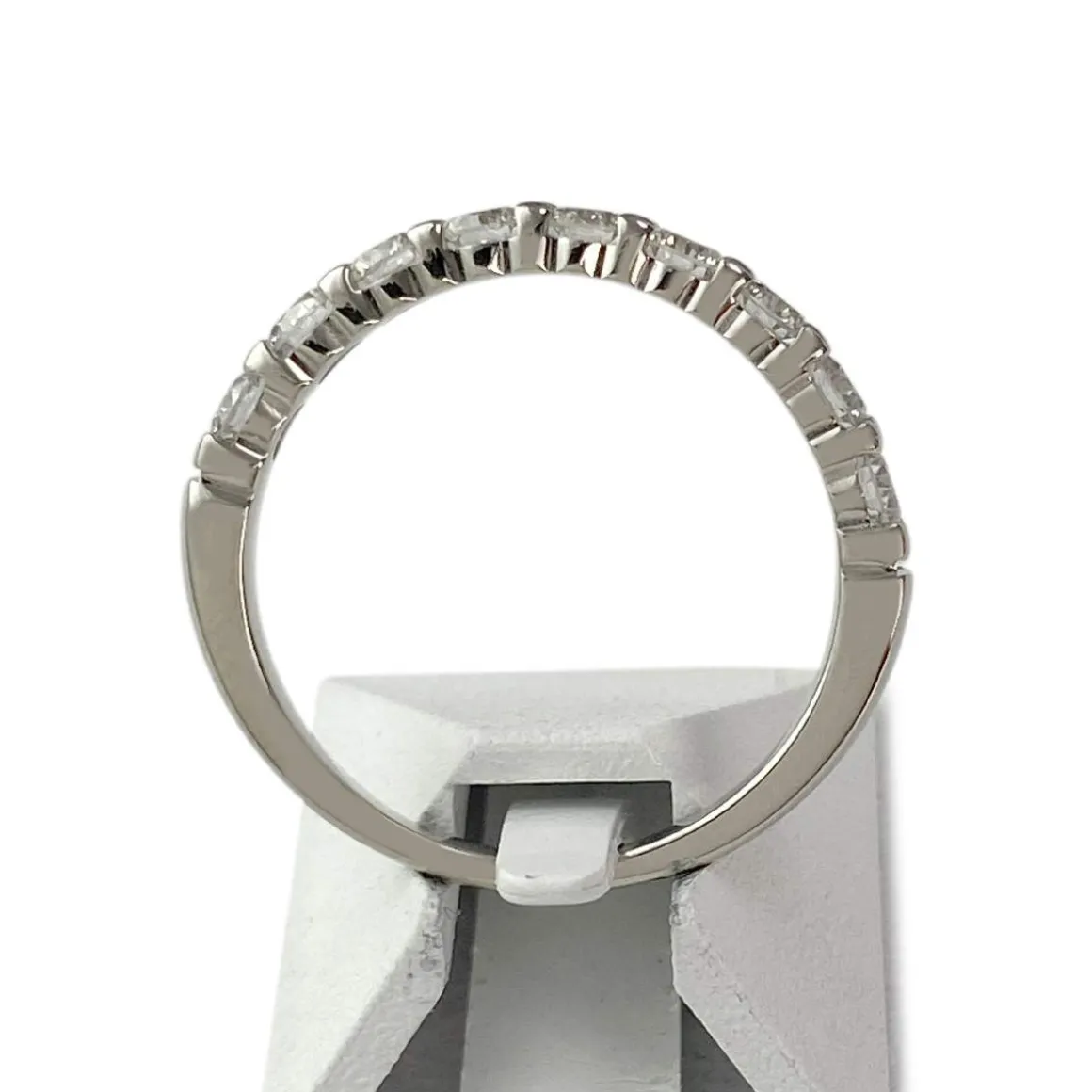 Bague demi tour d'occasion or 750 blanc diamants
