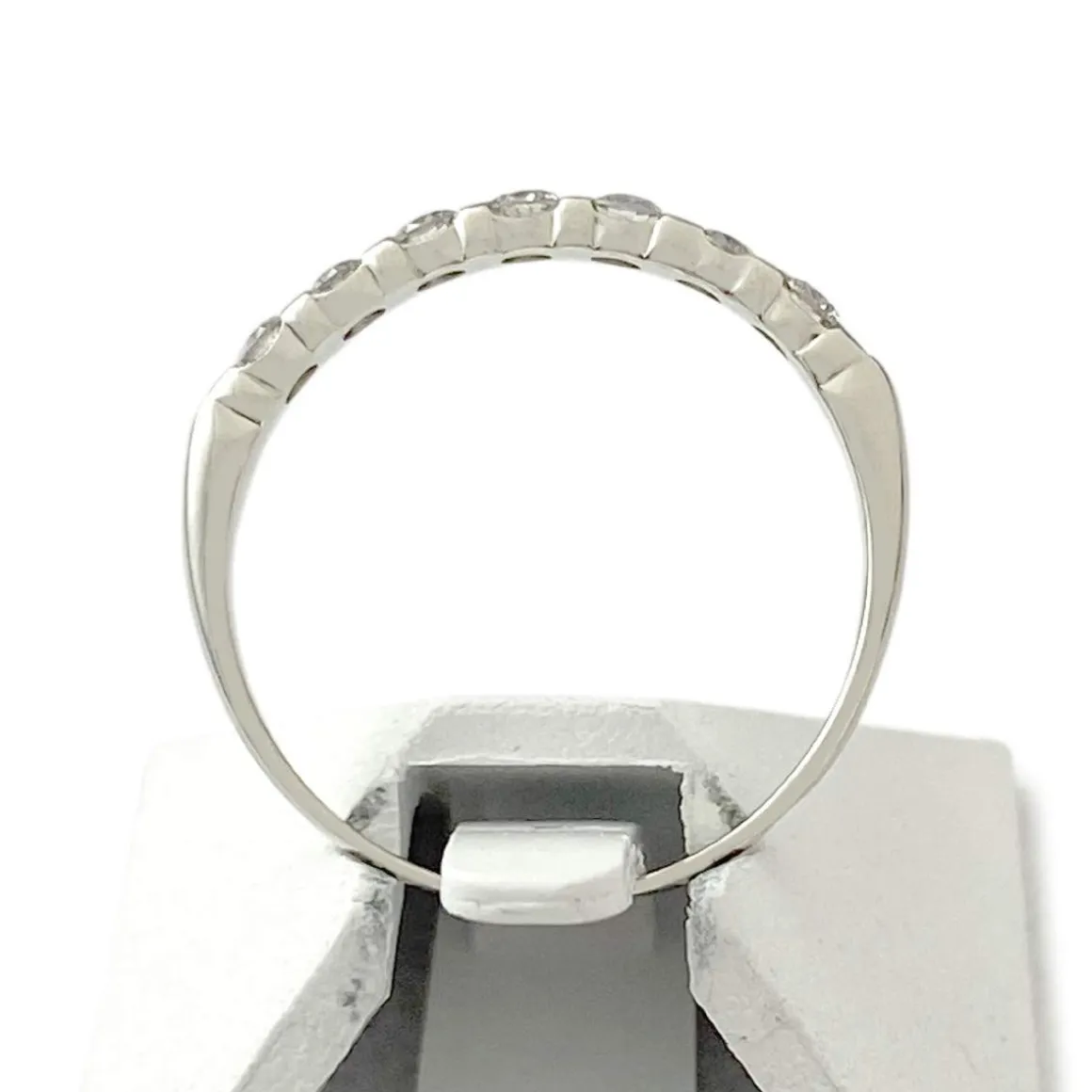 Bague demi tour d'occasion or 750 blanc diamants