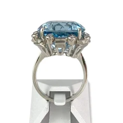 Bague d'occasion or 750 blanc aigue marine diamants