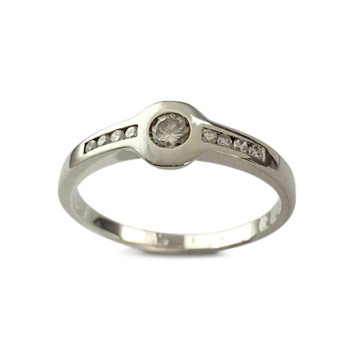 Bague d'occasion or 750 blanc diamants