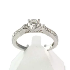 Bague d'occasion or 750 blanc diamant