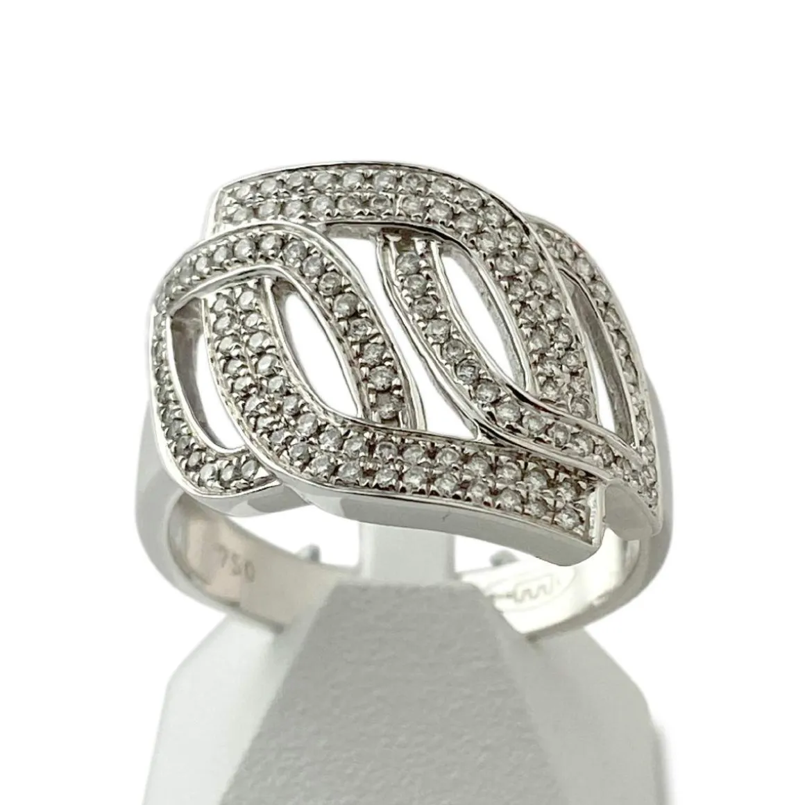 Bague d'occasion or 750 blanc diamants