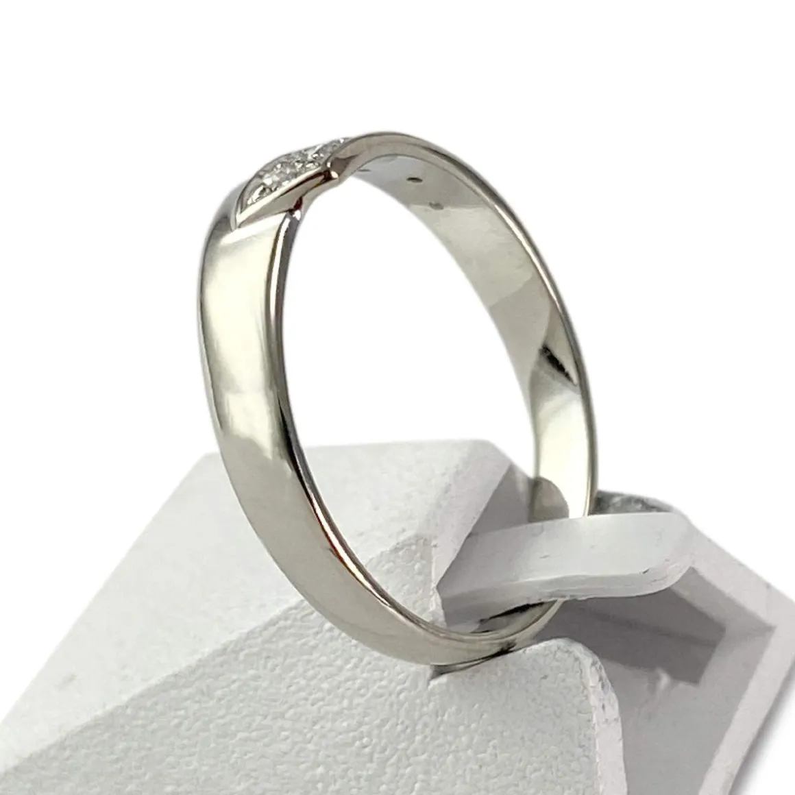 Bague d'occasion or 750 blanc diamants
