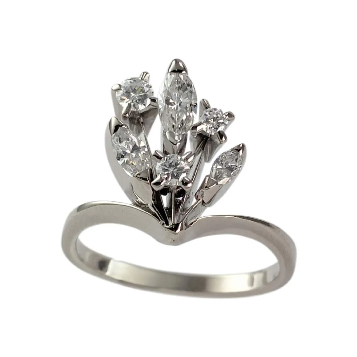 Bague d'occasion or 750 blanc diamants