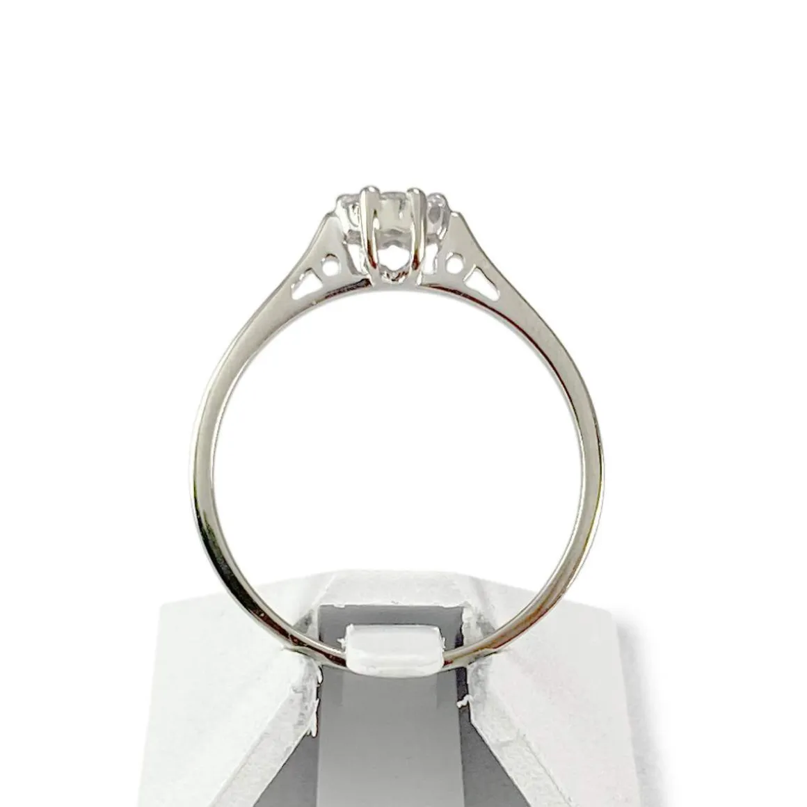Bague d'occasion or 750 blanc diamants