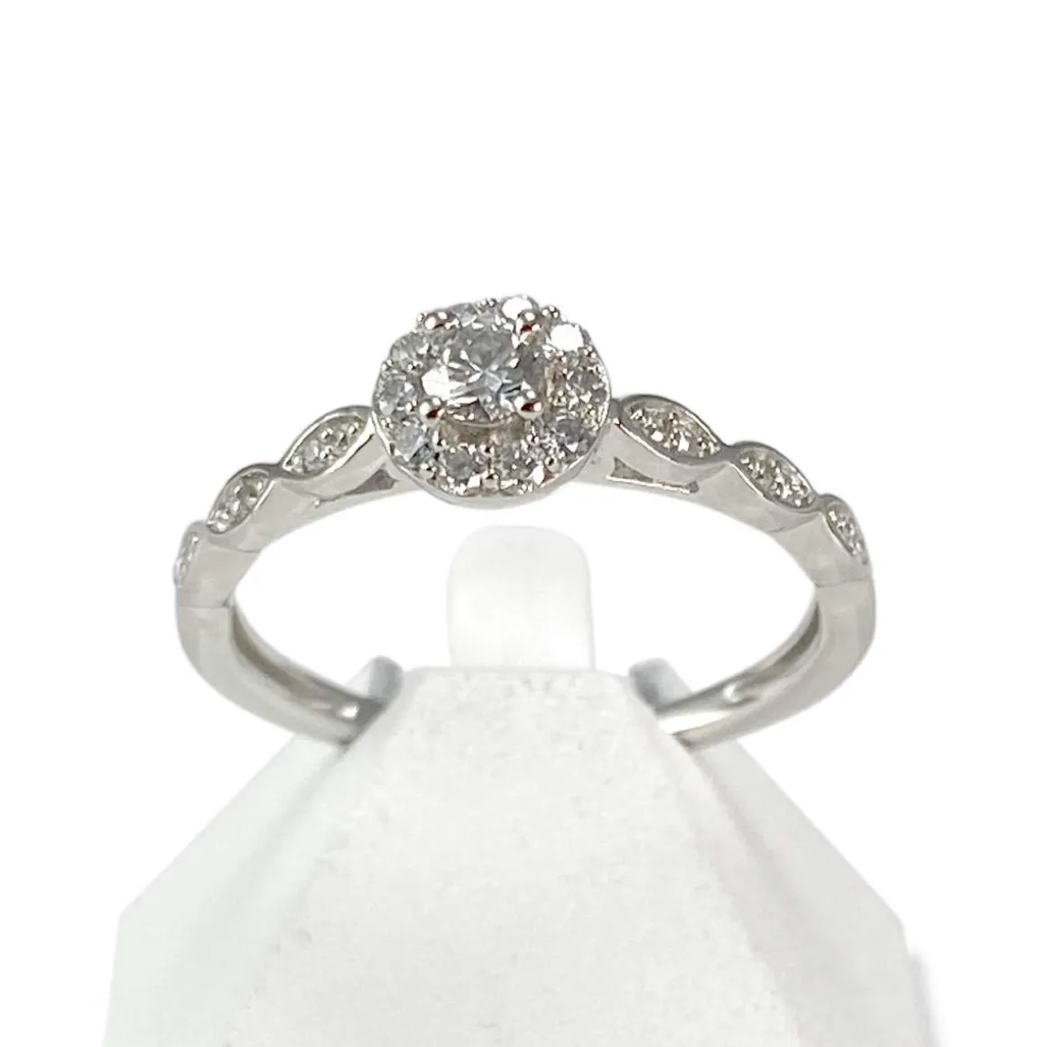 Bague d'occasion or 750 blanc diamants