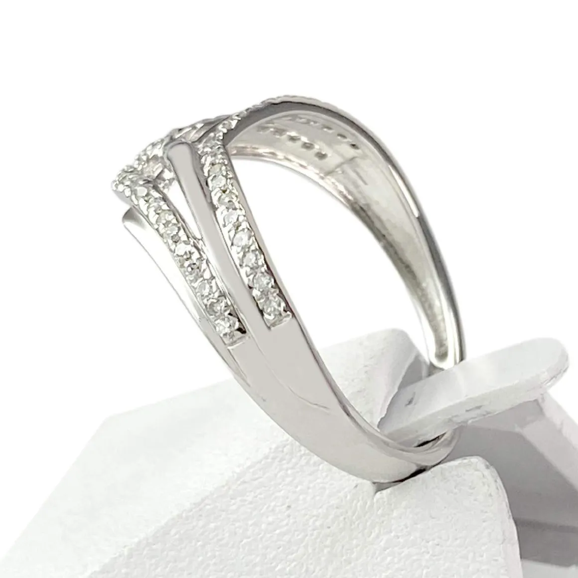 Bague d'occasion or 375 blanc diamants