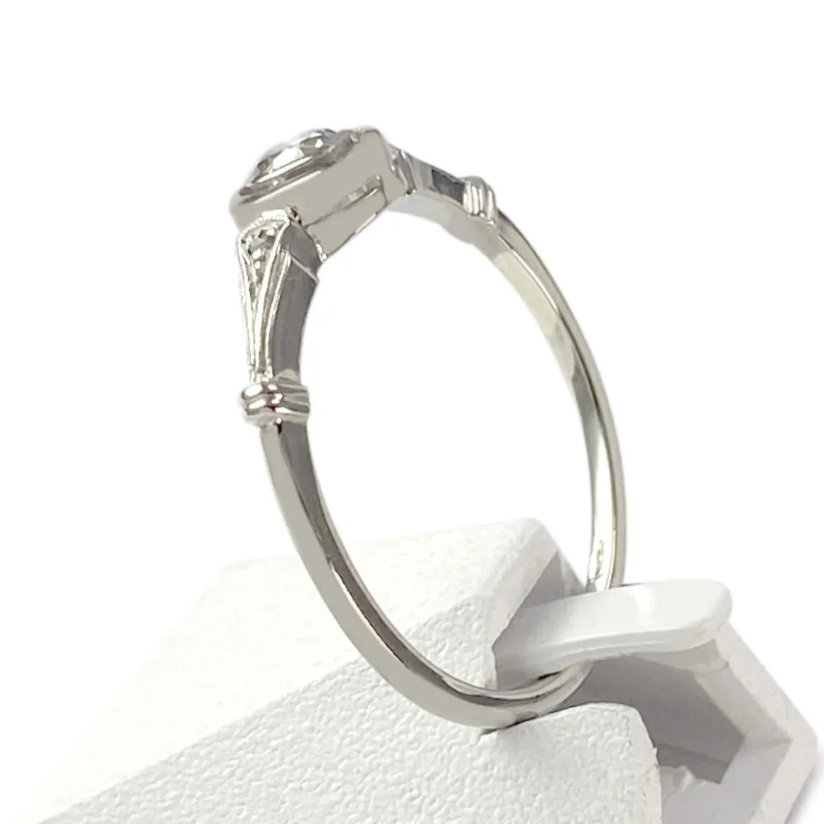 Bague d'occasion or 750 blanc diamants