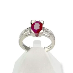 Bague d'occasion or 750 blanc diamants rubis
