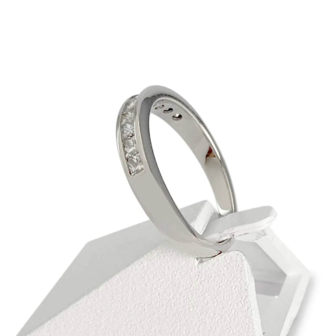 Bague d'occasion or 750 blanc diamants