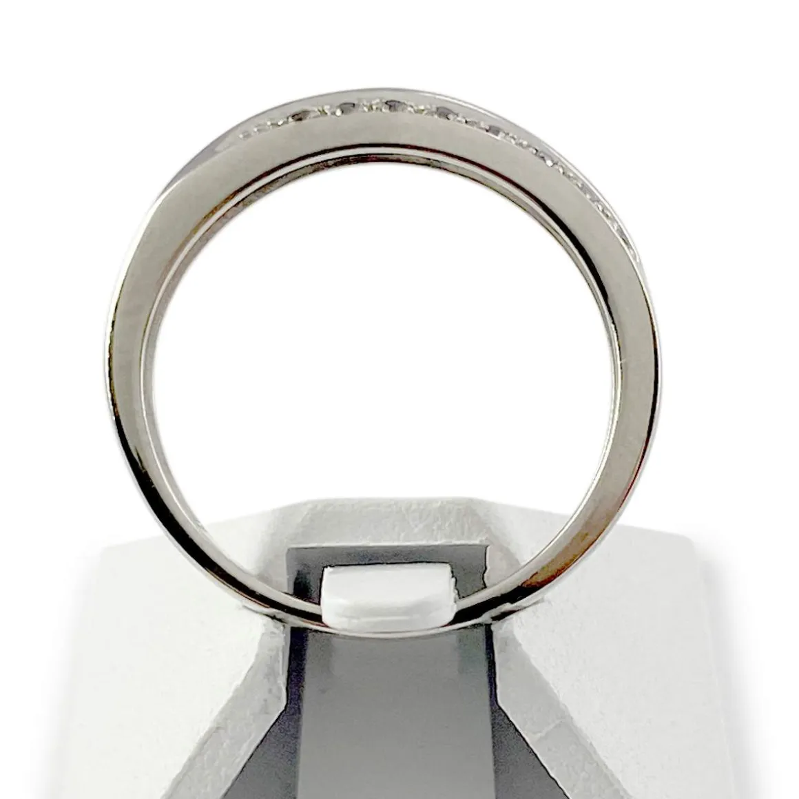 Bague d'occasion or 375 blanc diamants noirs traités et blancs