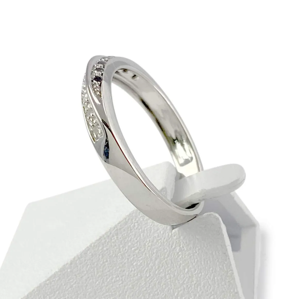 Bague d'occasion or 375 blanc diamants noirs traités et blancs