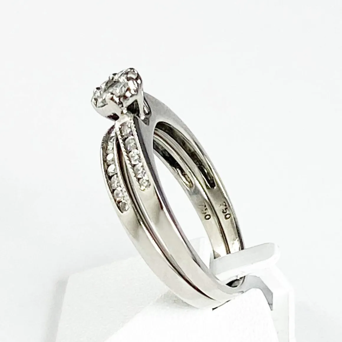 Bague d'occasion or 750 blanc diamants