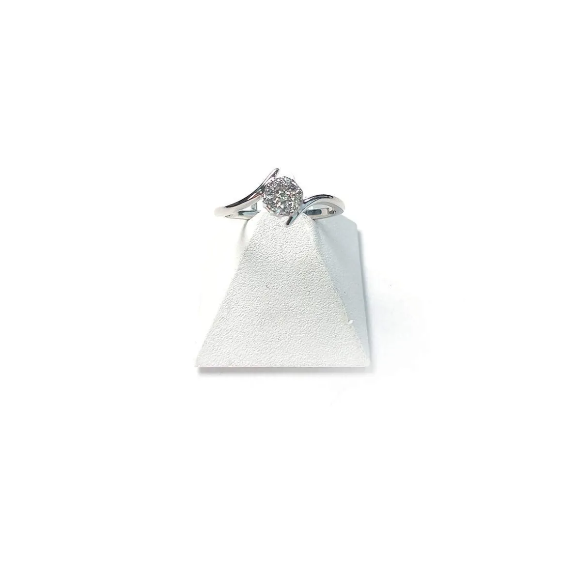 Bague d'occasion or 750 blanc diamant