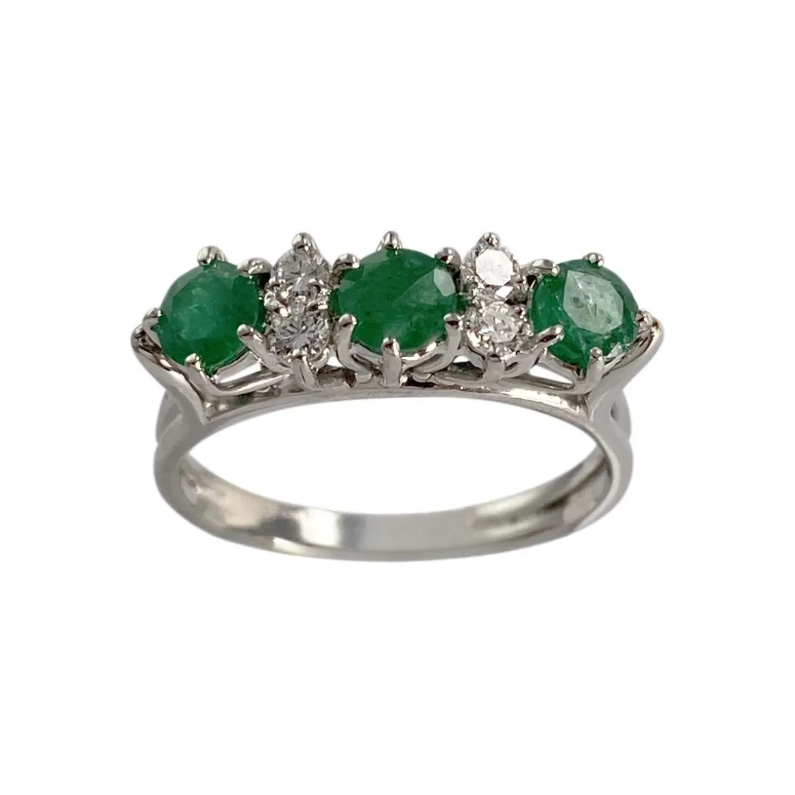 Bague d'occasion or 750 blanc diamants émeraudes