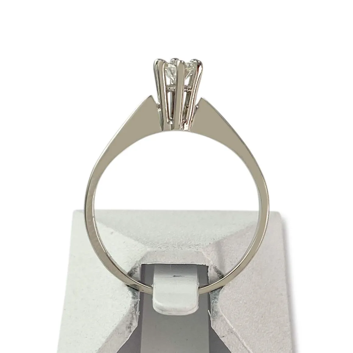 Bague d'occasion or 750 blanc diamant