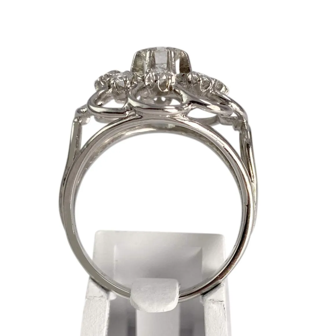 Bague d'occasion or 750 blanc diamants