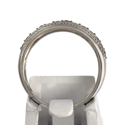 Bague d'occasion or 750 blanc diamants noirs traités