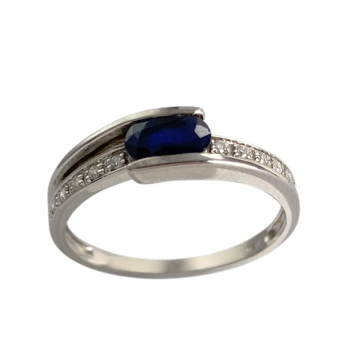 Bague d'occasion or 375 blanc diamants et saphir