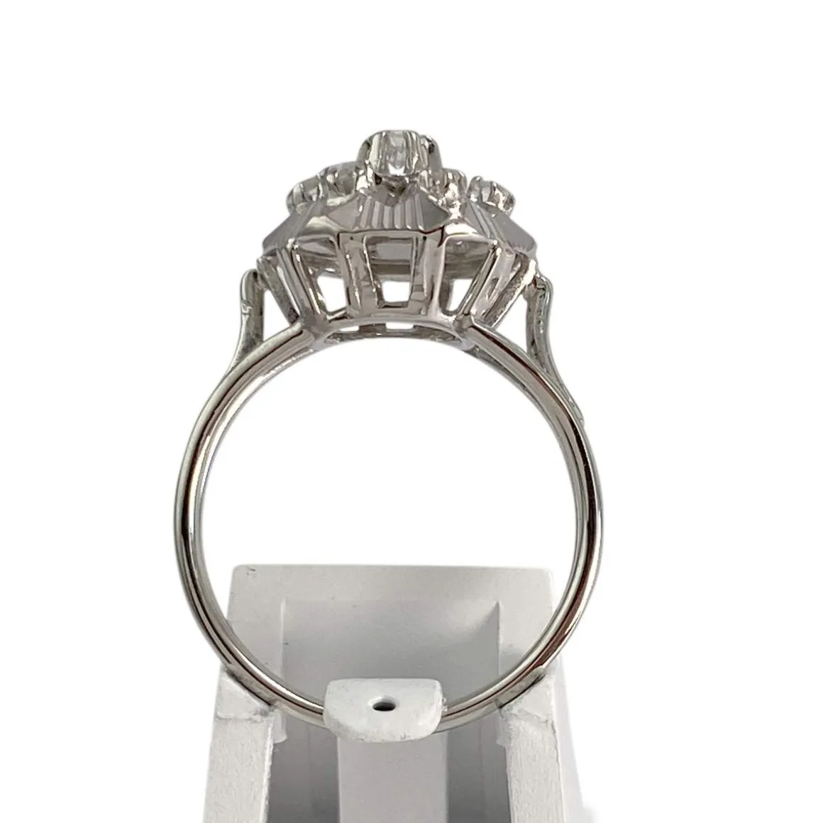 Bague d'occasion or 750 blanc diamants