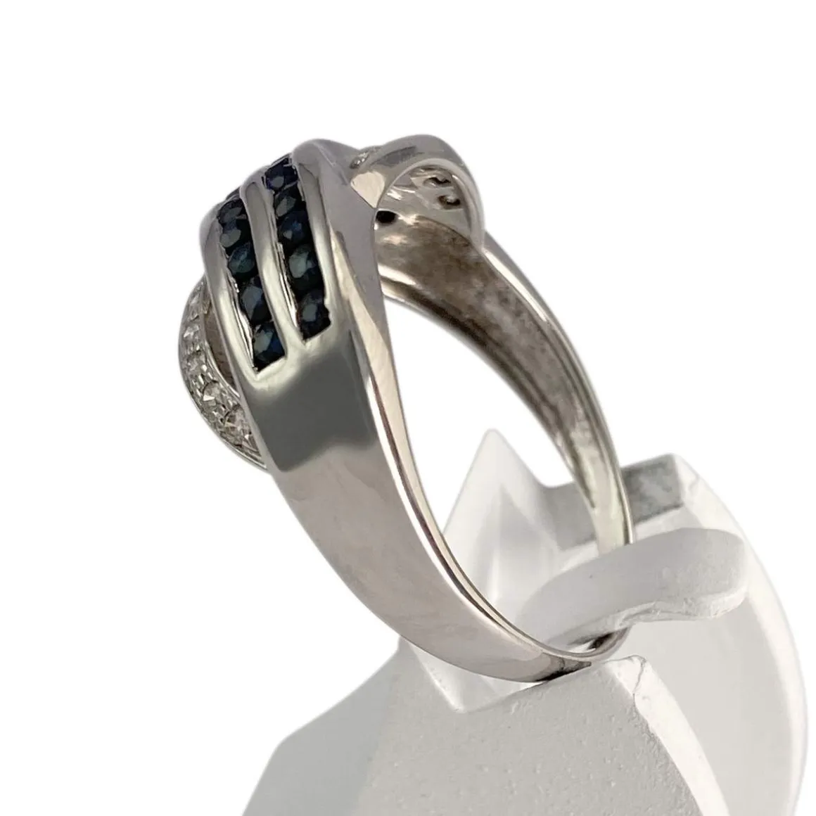 Bague d'occasion or 750 blanc diamants saphirs