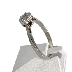 Bague d'occasion or 750 blanc diamants