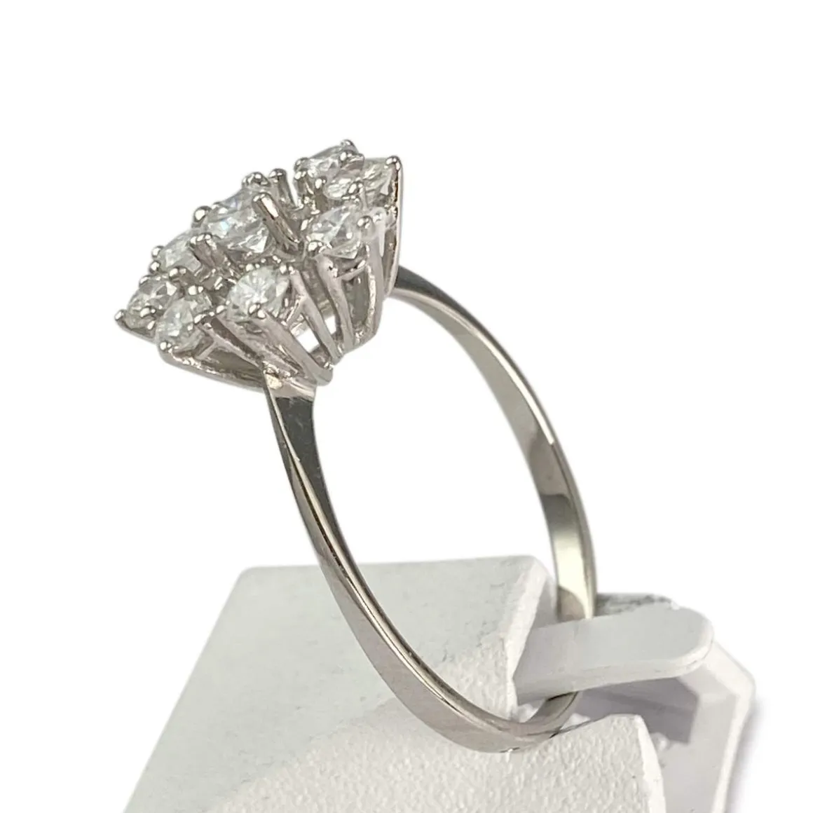 Bague d'occasion or 750 blanc diamants