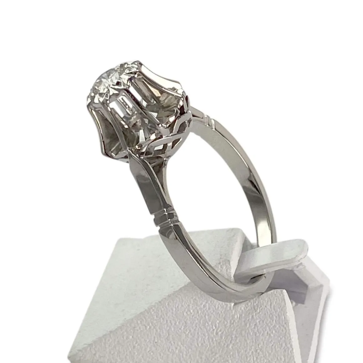 Bague d'occasion or 750 blanc diamant