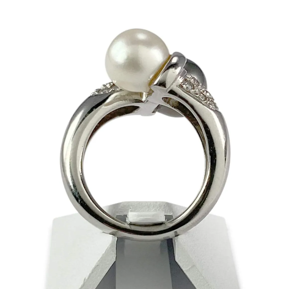 Bague d'occasion or 750 blanc perle de culture diamants