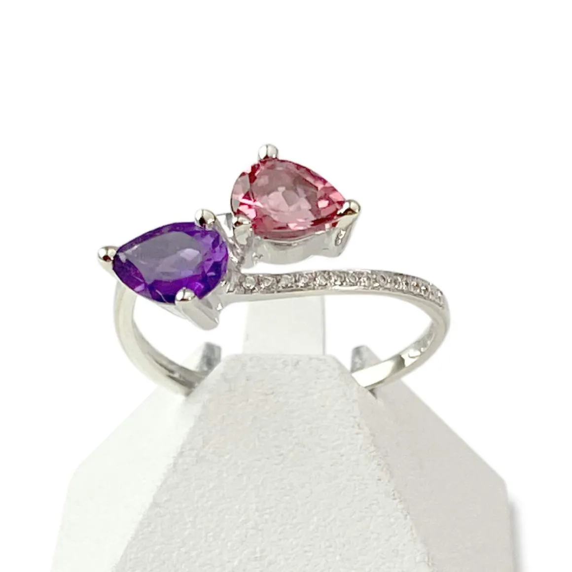 Bague d'occasion or 375 blanc pierres fines et zirconias