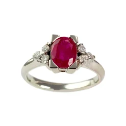 Bague d'occasion or 750 blanc rubis diamants