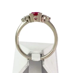Bague d'occasion or 750 blanc rubis diamants