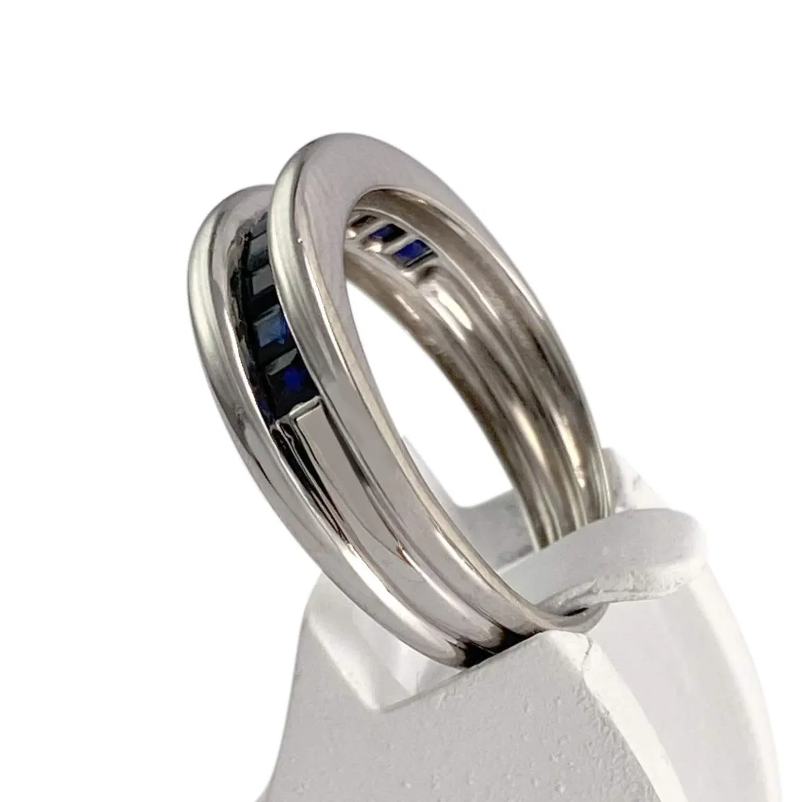 Bague d'occasion or 750 blanc saphirs
