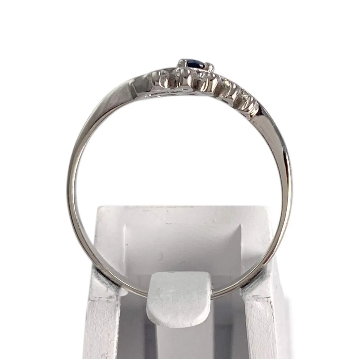 Bague d'occasion or 750 blanc saphir zirconias