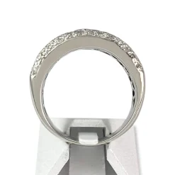 Bague d'occasion or 750 blanc saphirs diamants