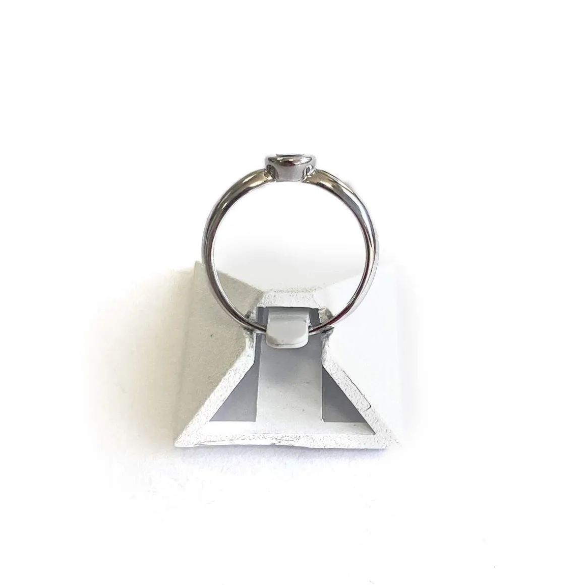 Bague d'occasion or 750 blanc saphir