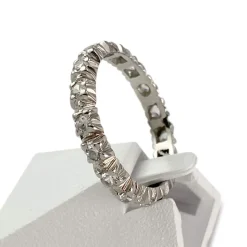 Bague d'occasion or 750 blanc tour complet pierres blanches
