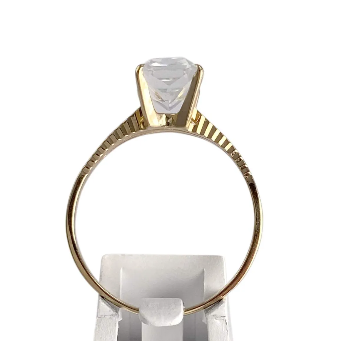 Bague d'occasion or 750 jaune aigue marine
