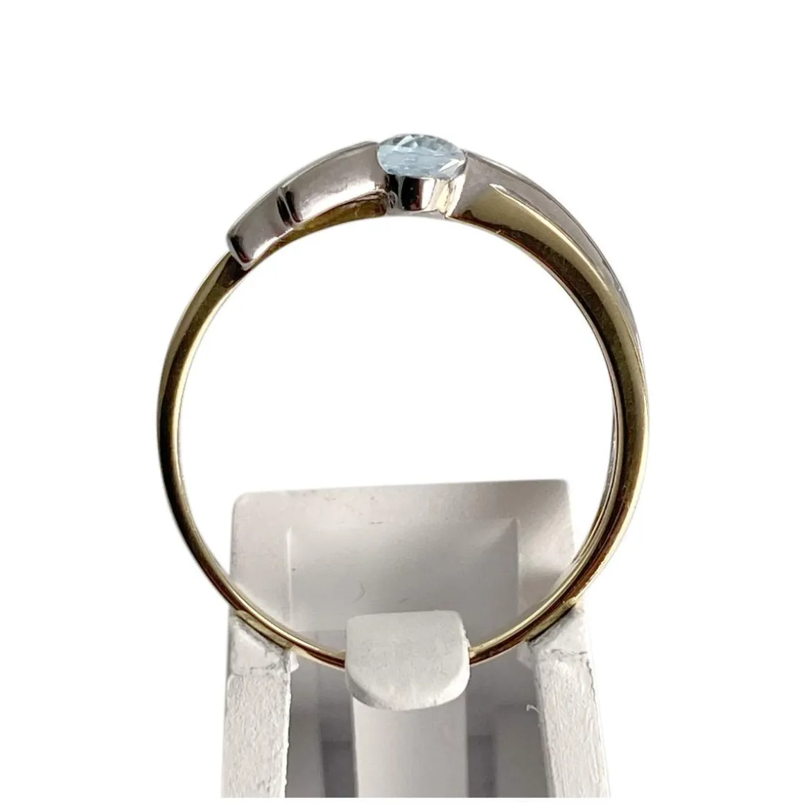 Bague d'occasion or 750 jaune aigue marine