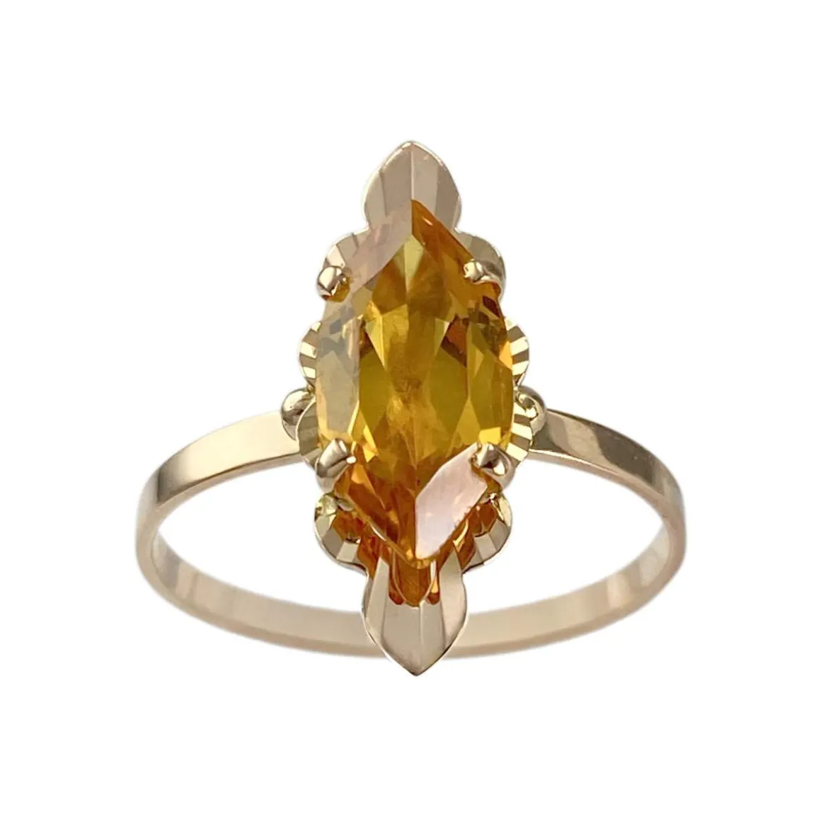 Bague d'occasion or 750 jaune corindon synthetique