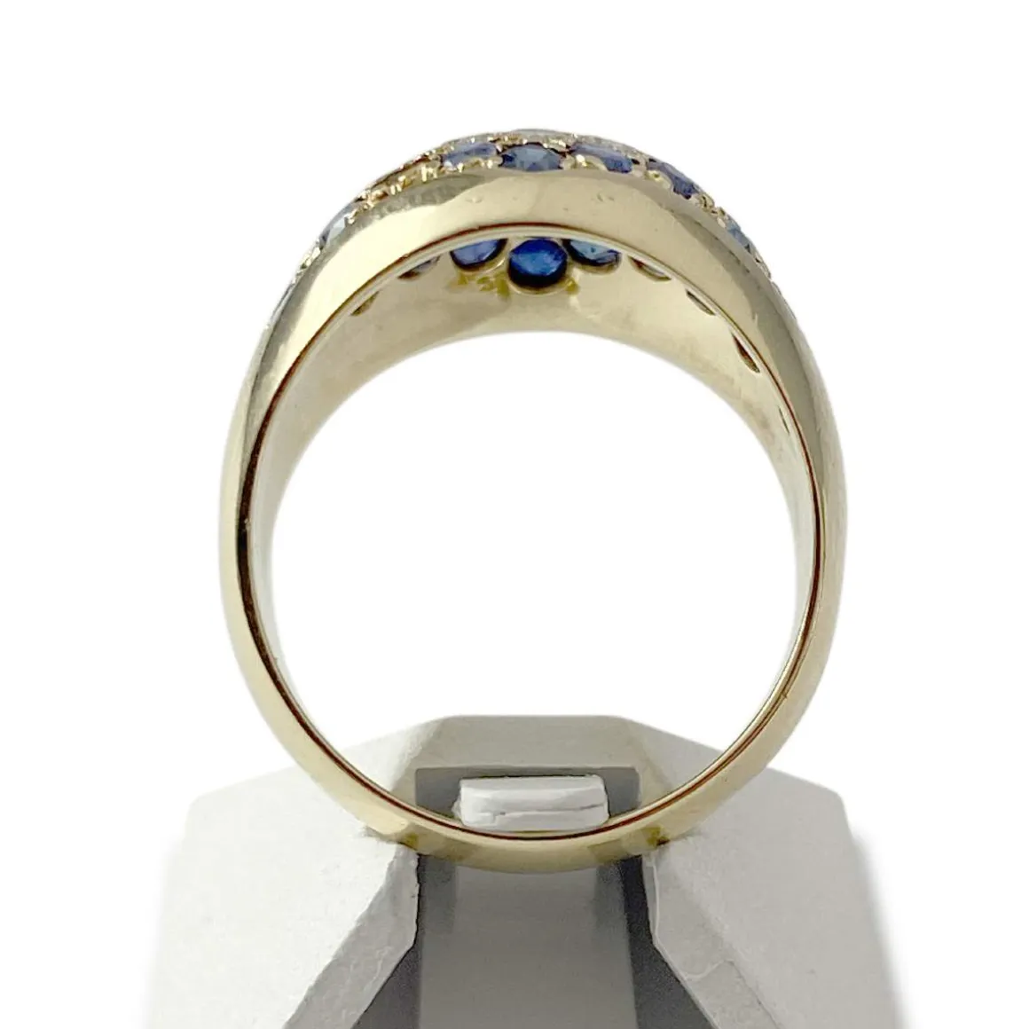 Bague d'occasion or 750 jaune diamants et saphirs