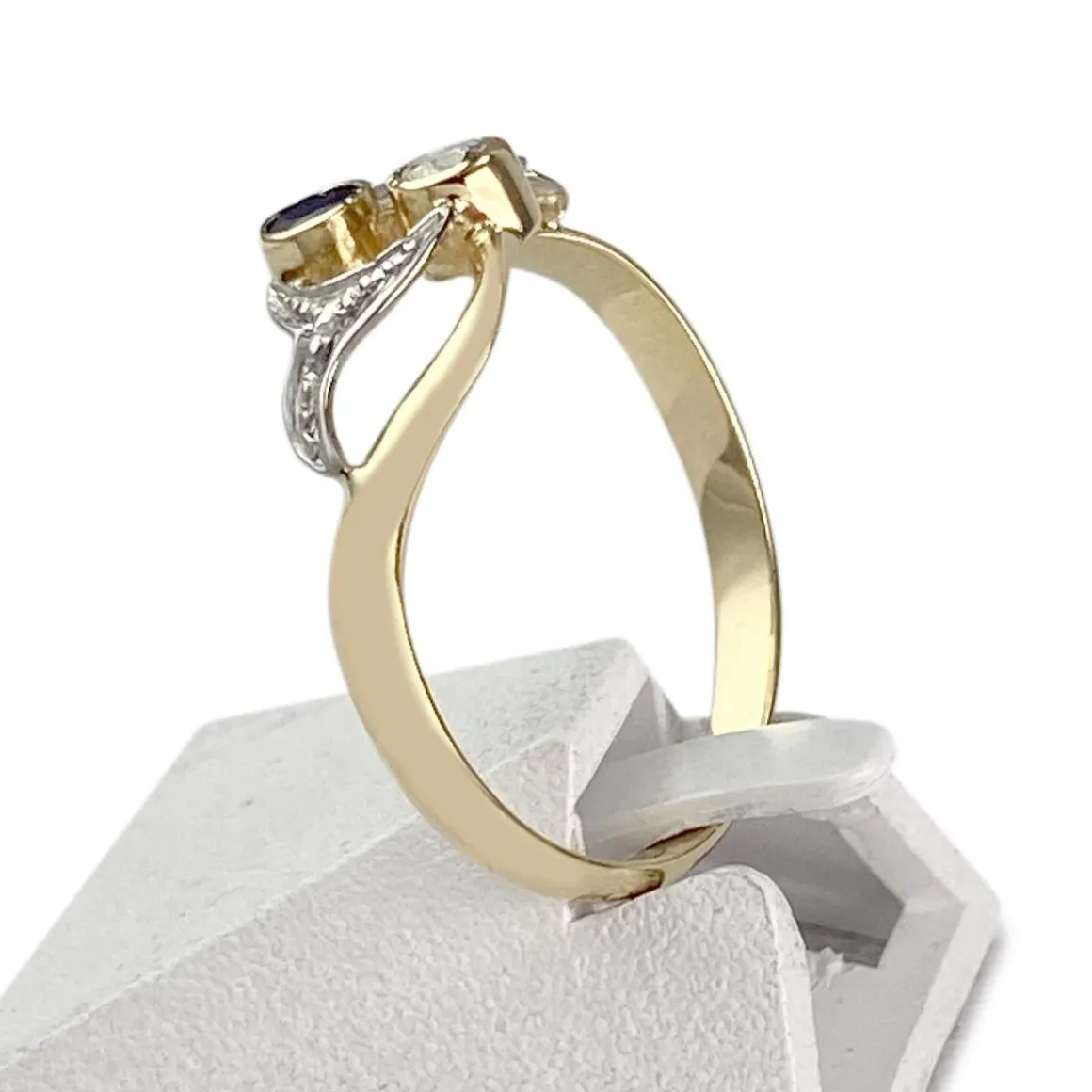 Bague d'occasion or 750 jaune diamant saphir