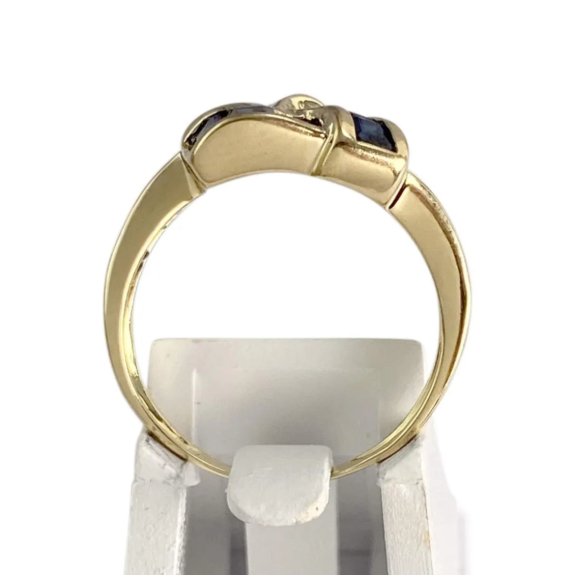 Bague d'occasion or 750 jaune diamants saphirs