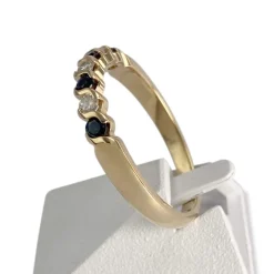 Bague d'occasion or 750 jaune diamants saphirs
