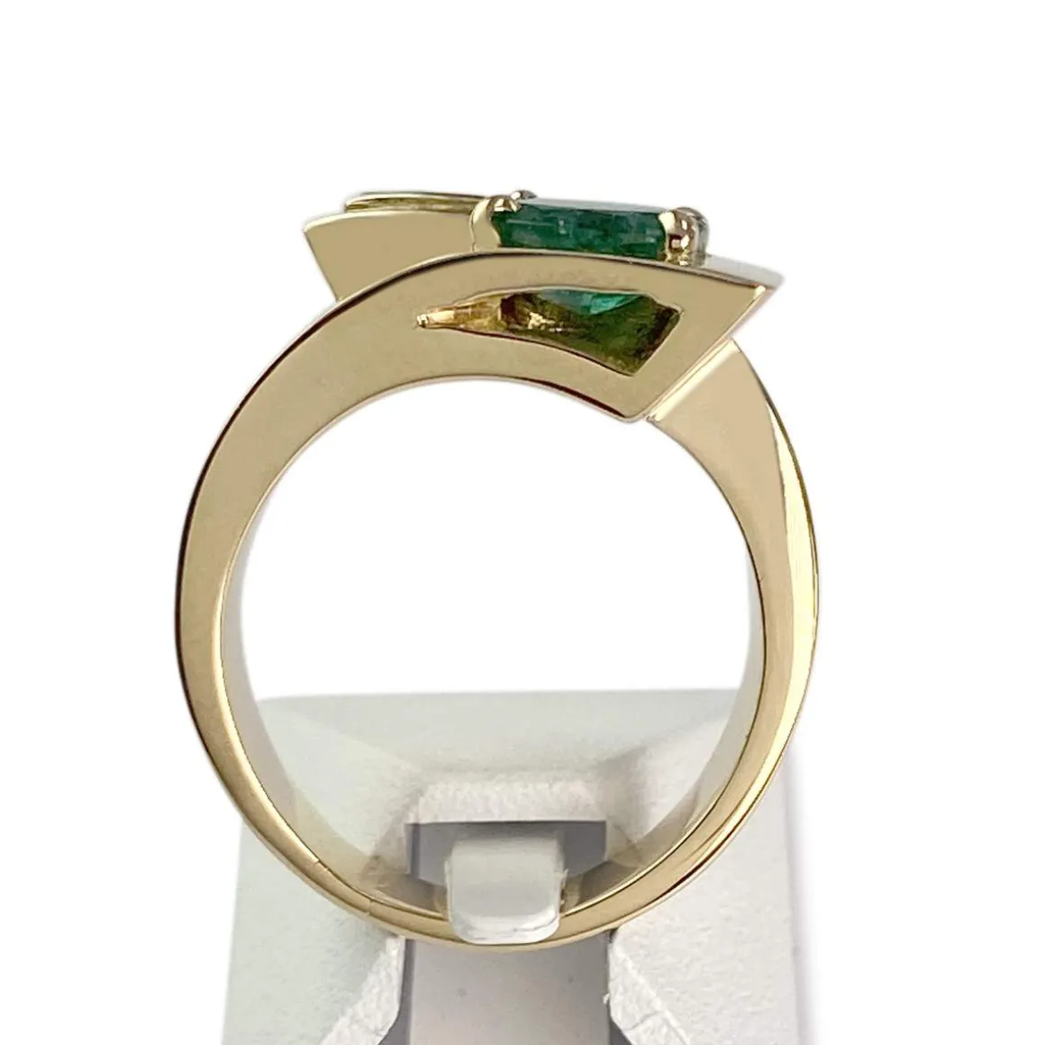 Bague d'occasion or 750 jaune émeraude diamants