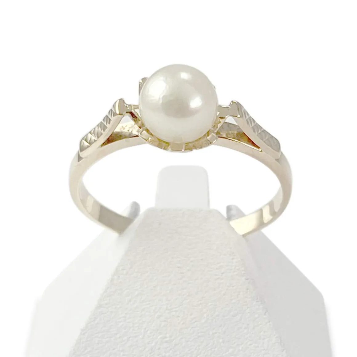 Bague d'occasion or 750 jaune perle de culture