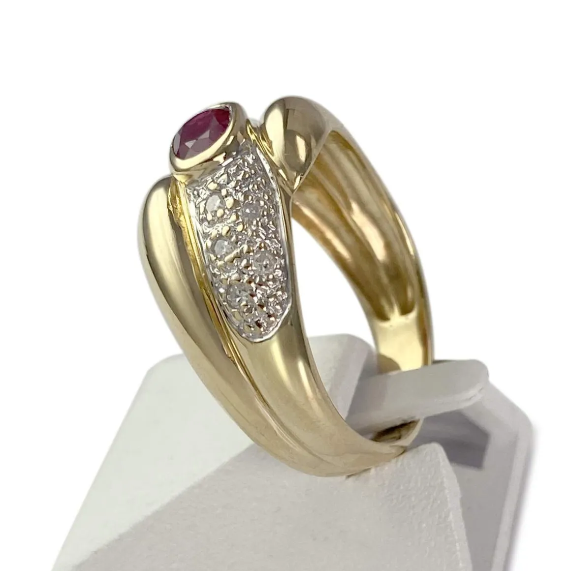 Bague d'occasion or 750 jaune rubis diamant