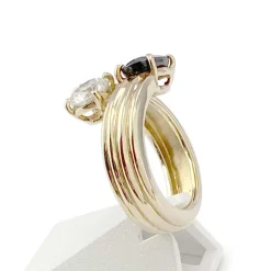 Bague d'occasion or 750 jaune saphir diamant