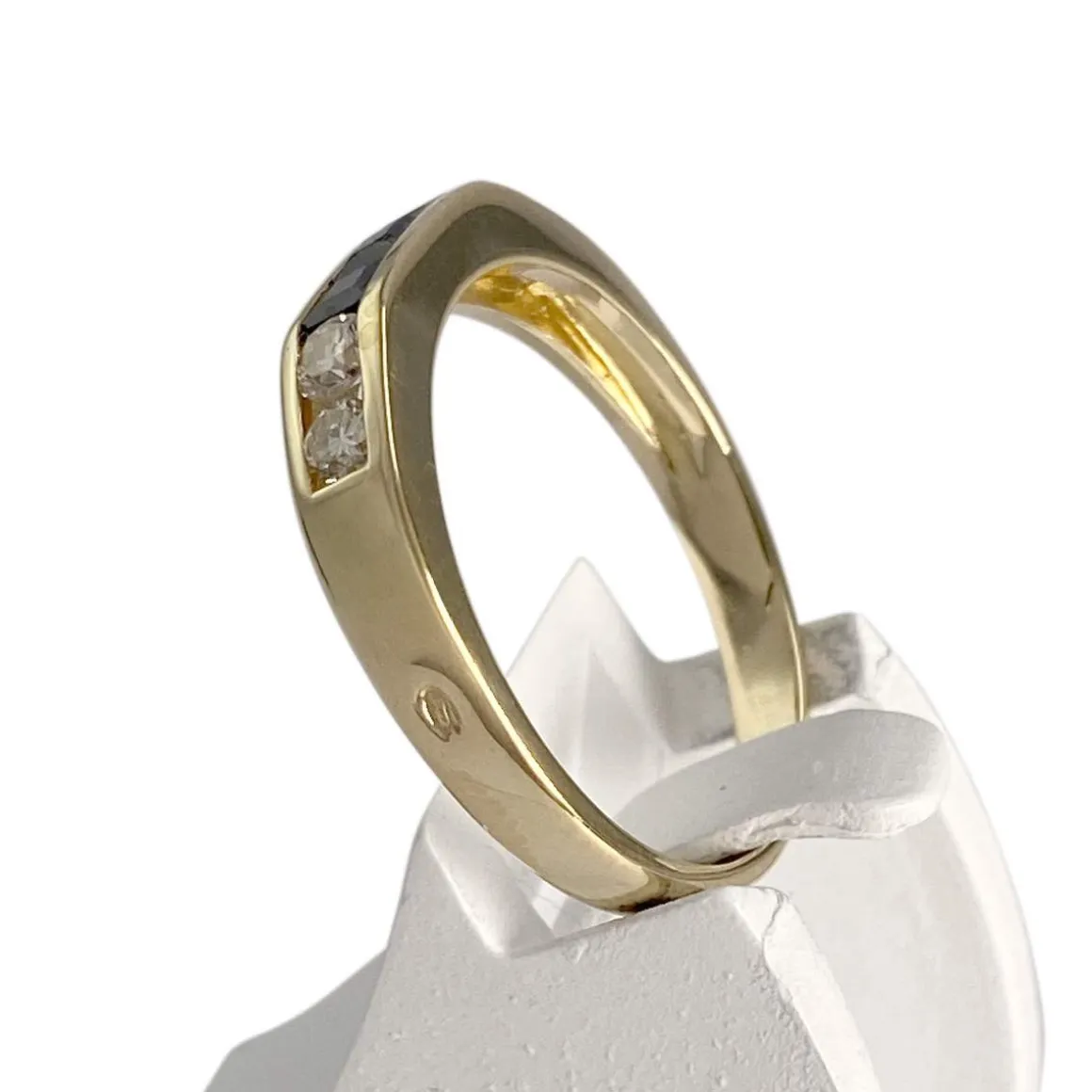 Bague d'occasion or 750 jaune saphirs diamants